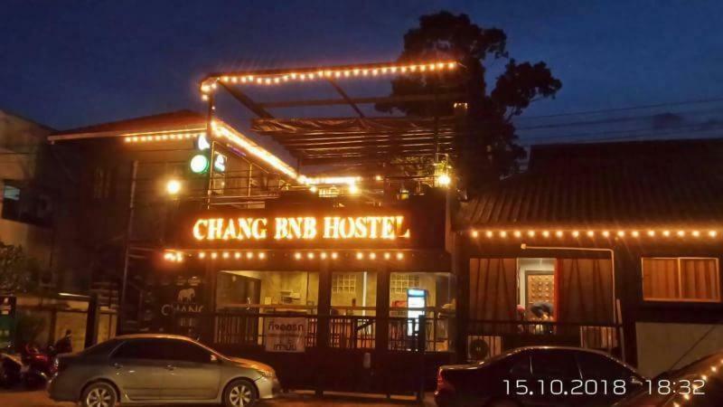 Chang Bed And Bar Hostel (Adults Only) Surat Thani Extérieur photo